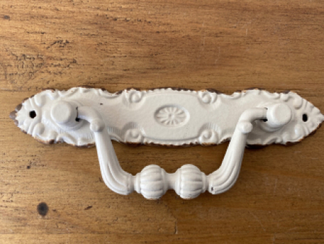 Möbelgriff 8,8 cm