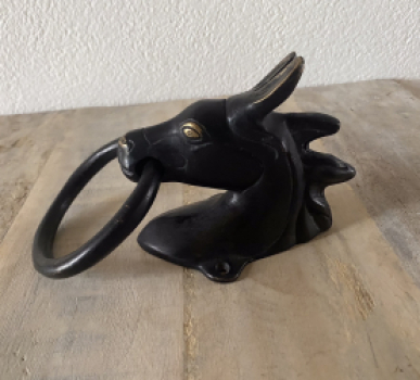 Türklopfer Pferd