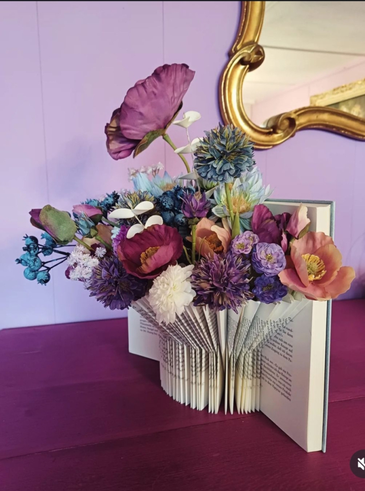 Bookfolding Art