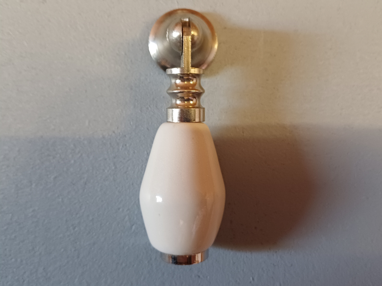 Möbelknopf 6cm